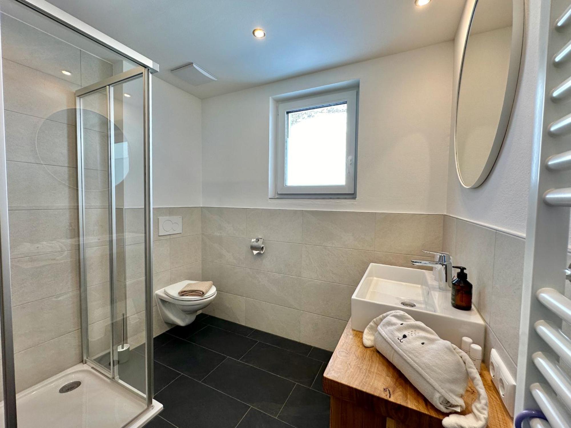 Ribisel Apartments Fuer Familien - Alpentherme Inklusive! บาดฮอฟกัสไตน์ ภายนอก รูปภาพ