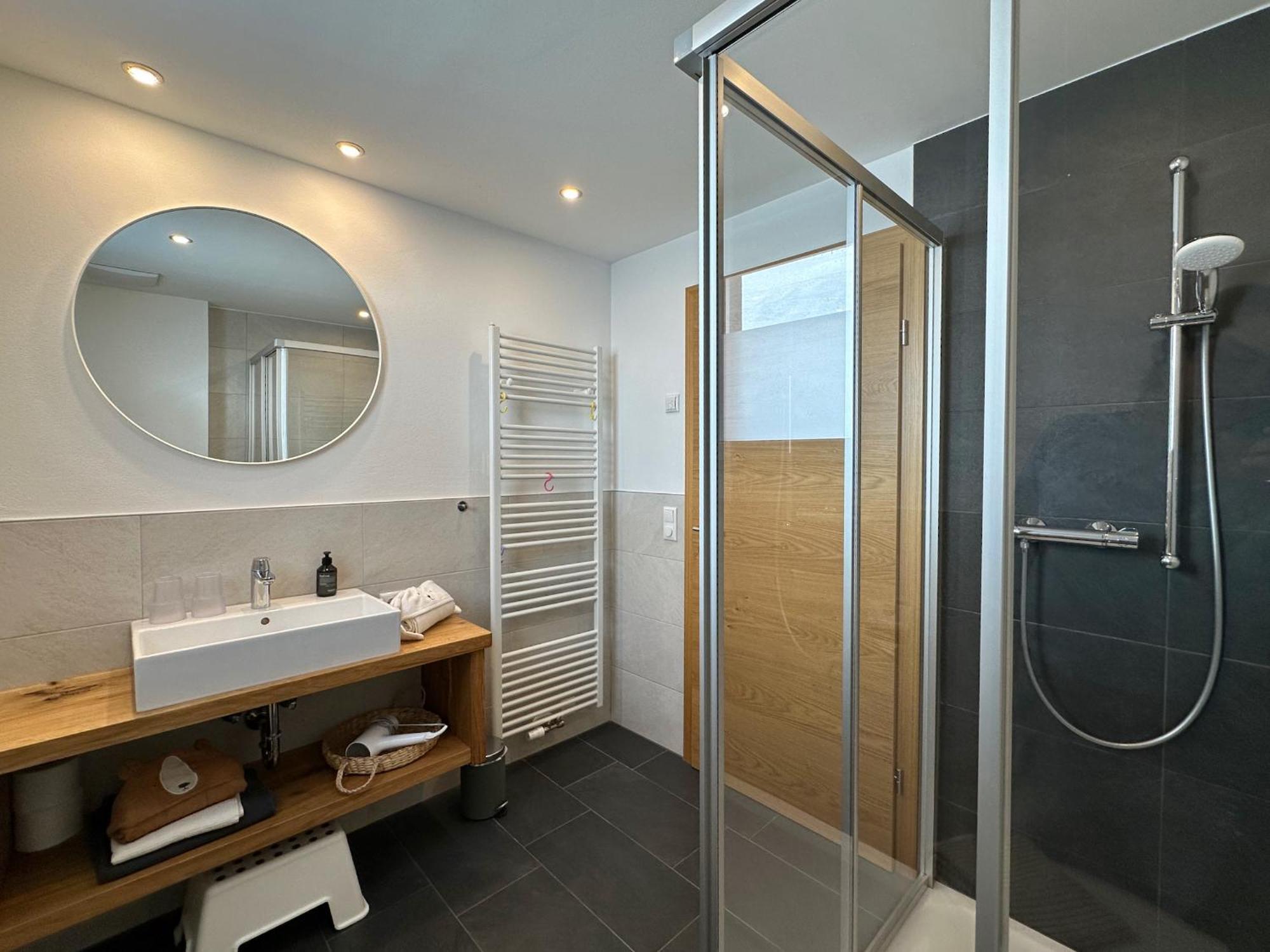 Ribisel Apartments Fuer Familien - Alpentherme Inklusive! บาดฮอฟกัสไตน์ ภายนอก รูปภาพ